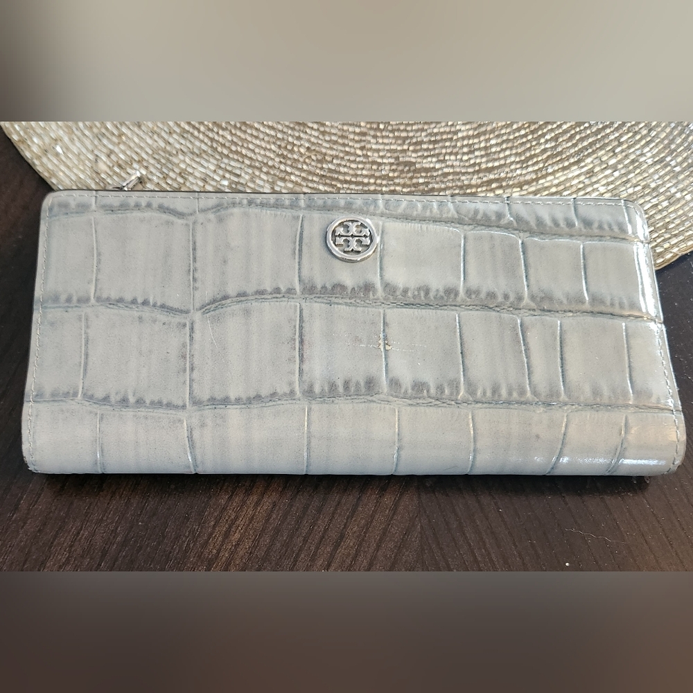Tory Burch Crocodile Embossed Wallet